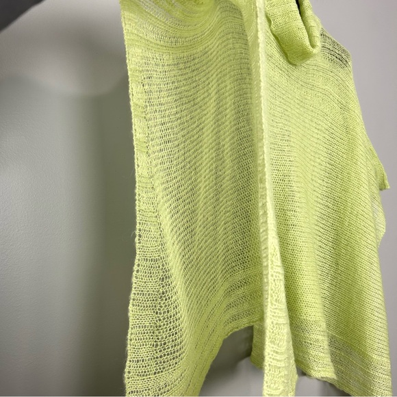 Vintage Mohair Poncho Sweater Women’s Size M Turtleneck Lightweight Open Knit - Picture 4 of 7